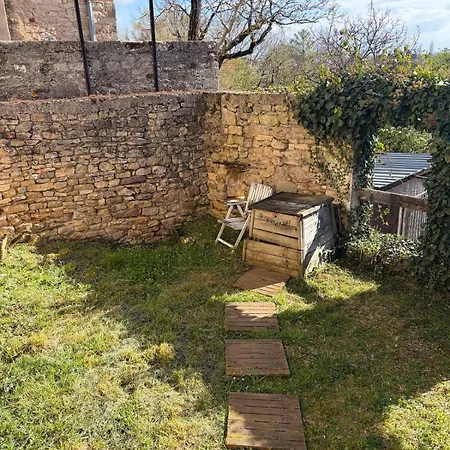 De Charme Avec Jardin, Proche De Rodez - 4 Personnes Feriehus *